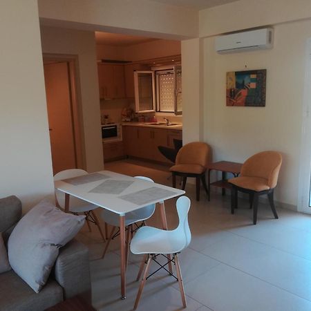 Appartement Rose Garden à Kalamata Extérieur photo