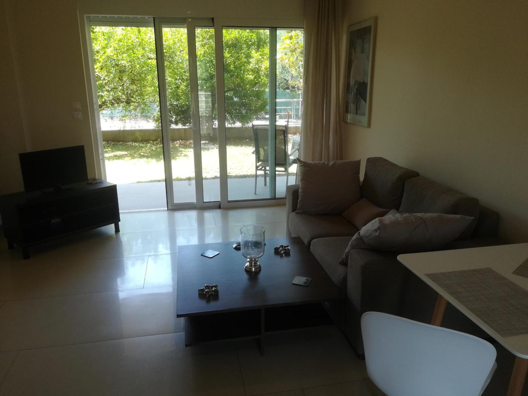 Appartement Rose Garden à Kalamata Extérieur photo