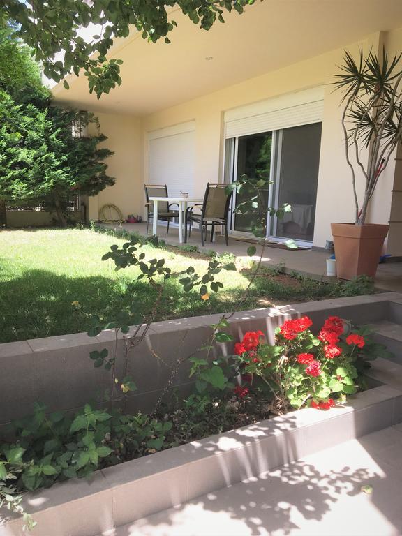 Appartement Rose Garden à Kalamata Extérieur photo