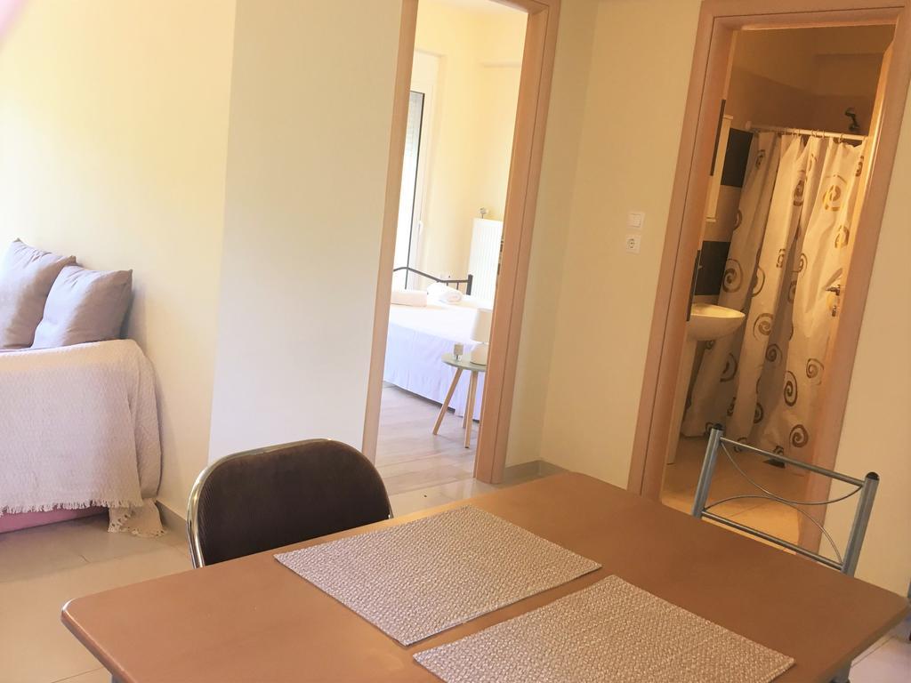 Appartement Rose Garden à Kalamata Extérieur photo